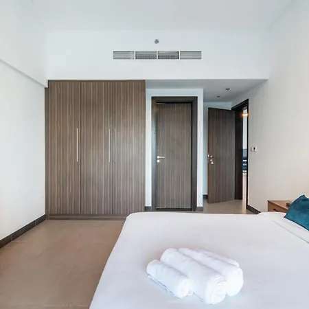Sophisticated & Classy Stay At The Onyx Dubai Exterior foto