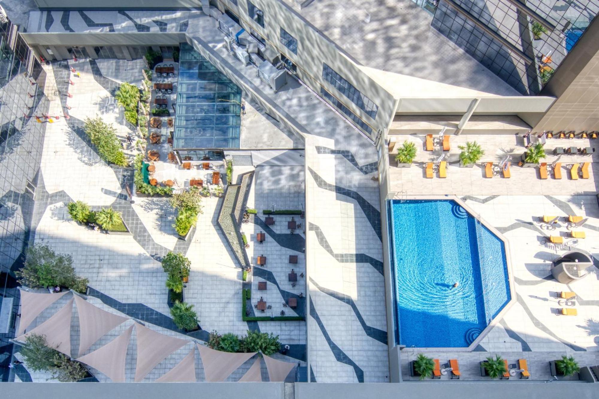 Апартаменти Sophisticated & Classy At The Onyx